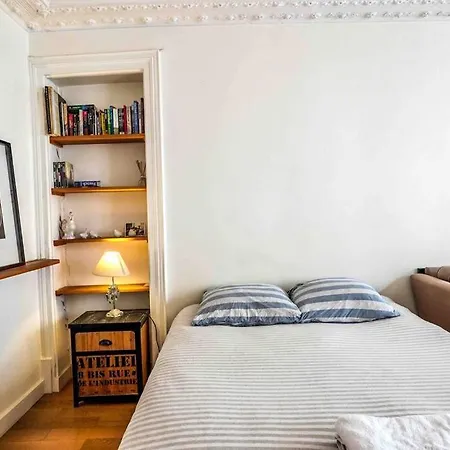 New Spacious Flat Near Montorgueil Апартаменты *