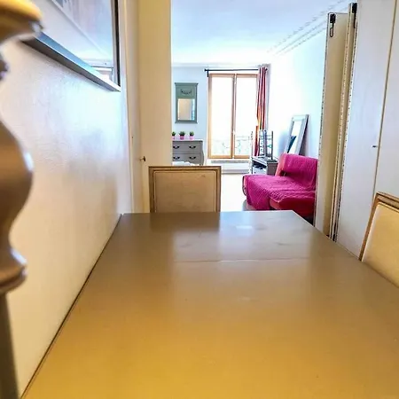 New Spacious Flat Near Montorgueil *